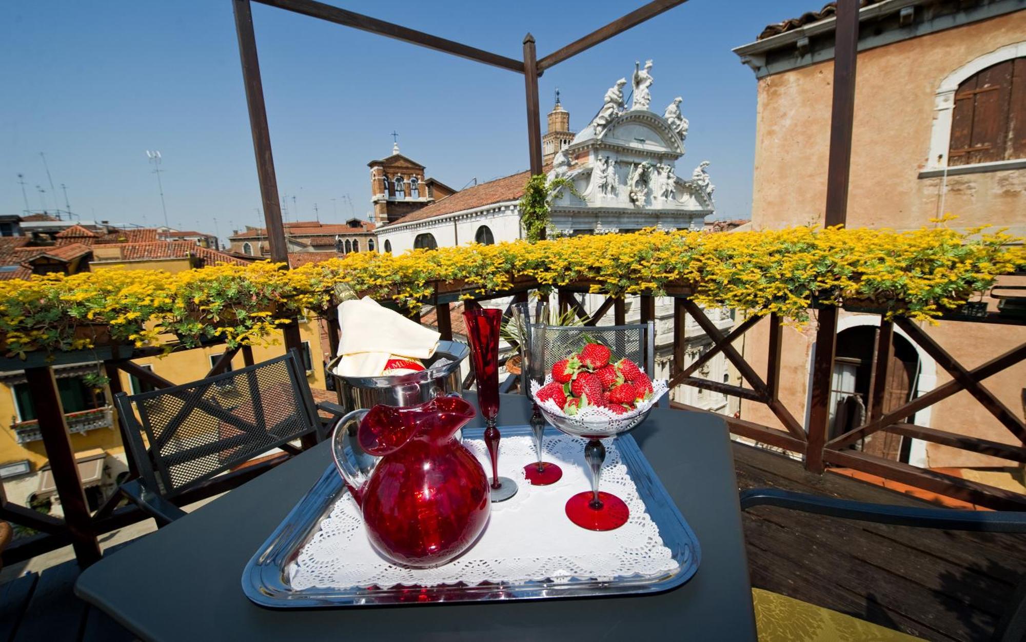 Palazzo Del Giglio Hotel Venedig Eksteriør billede